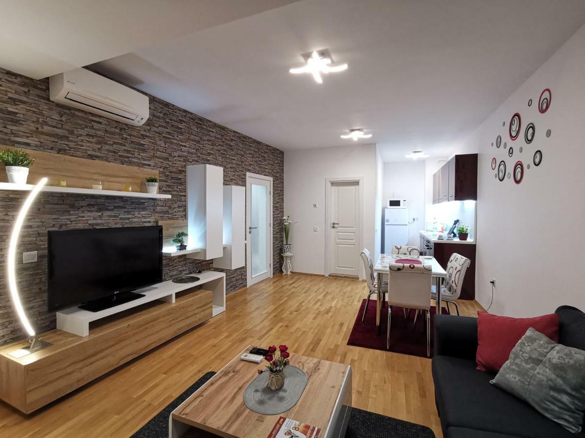 Cozy Apartment By The Sea Saints Constantine and Helena Екстер'єр фото