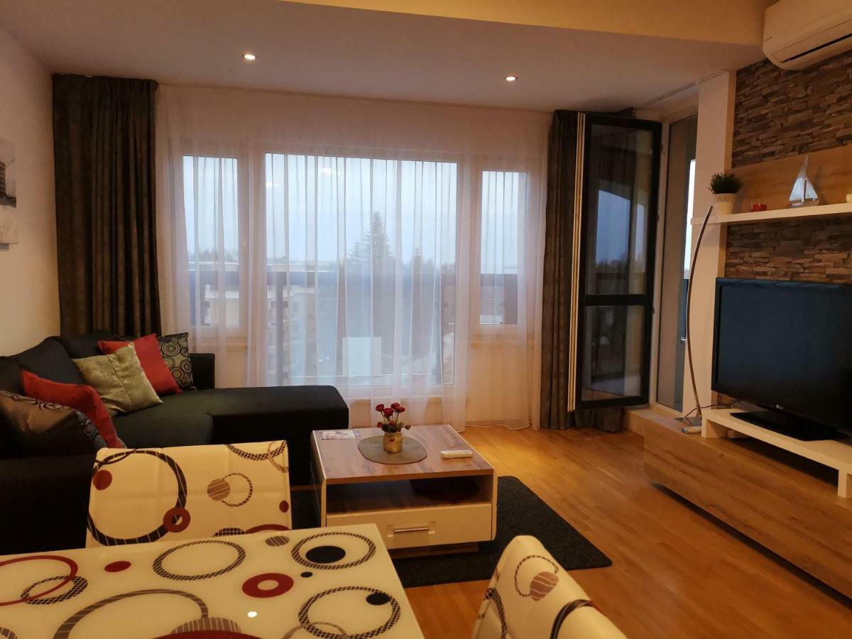 Cozy Apartment By The Sea Saints Constantine and Helena Екстер'єр фото