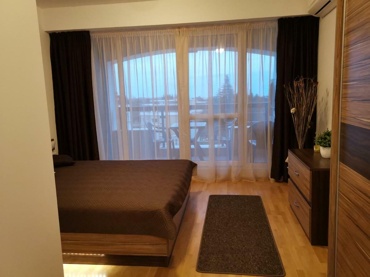 Cozy Apartment By The Sea Saints Constantine and Helena Екстер'єр фото